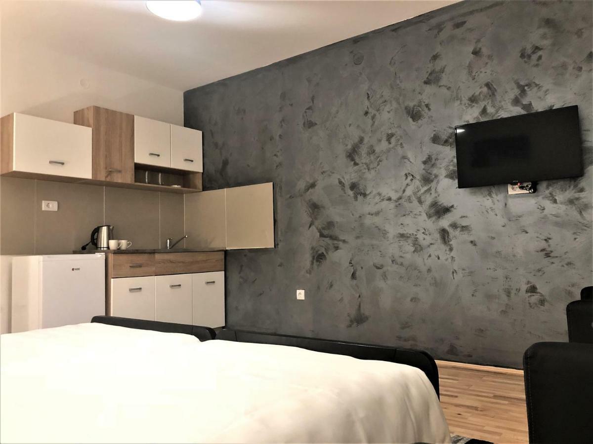 Airport Rest Apartments Belgrade Extérieur photo