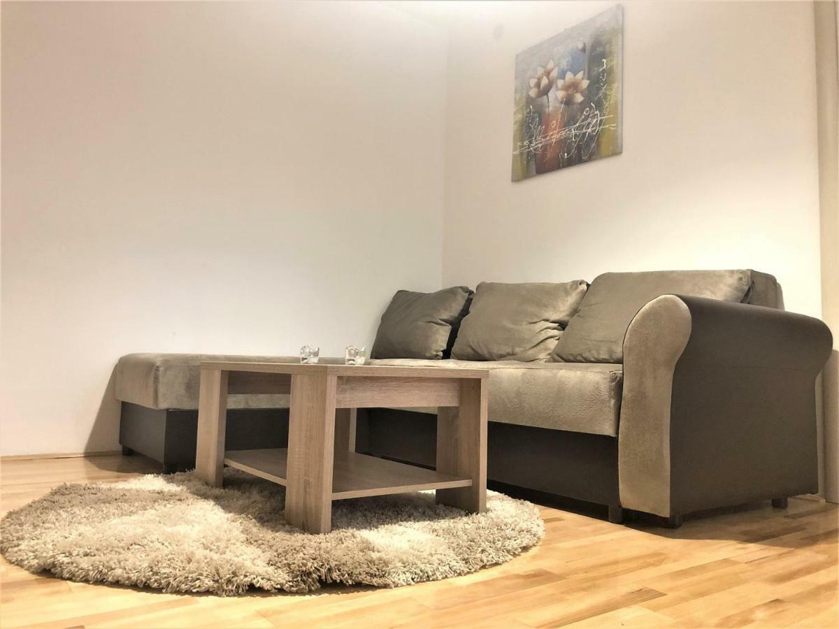 Airport Rest Apartments Belgrade Extérieur photo