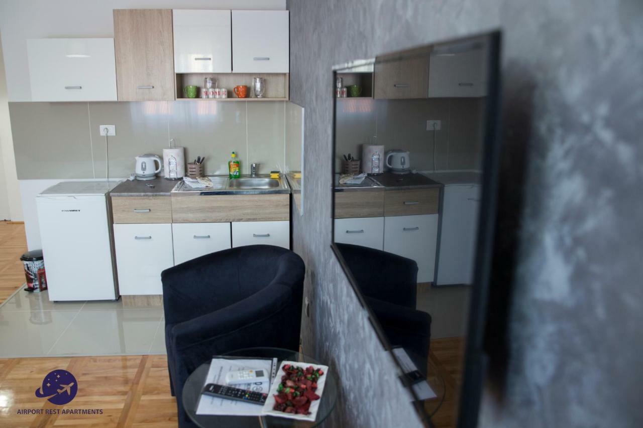 Airport Rest Apartments Belgrade Extérieur photo